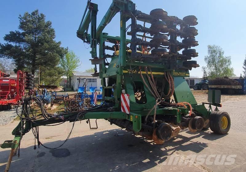 John Deere 750 A Diger tarim makinalari