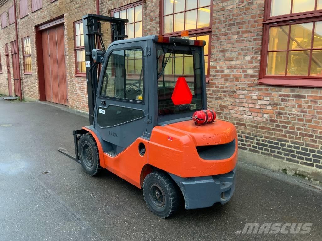 Toyota 02-8 FD F 30 Dizel forkliftler