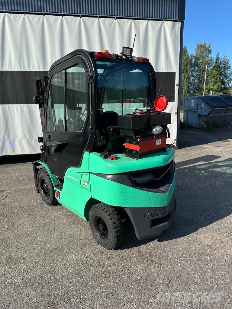 Mitsubishi FD 25 N Dizel forkliftler