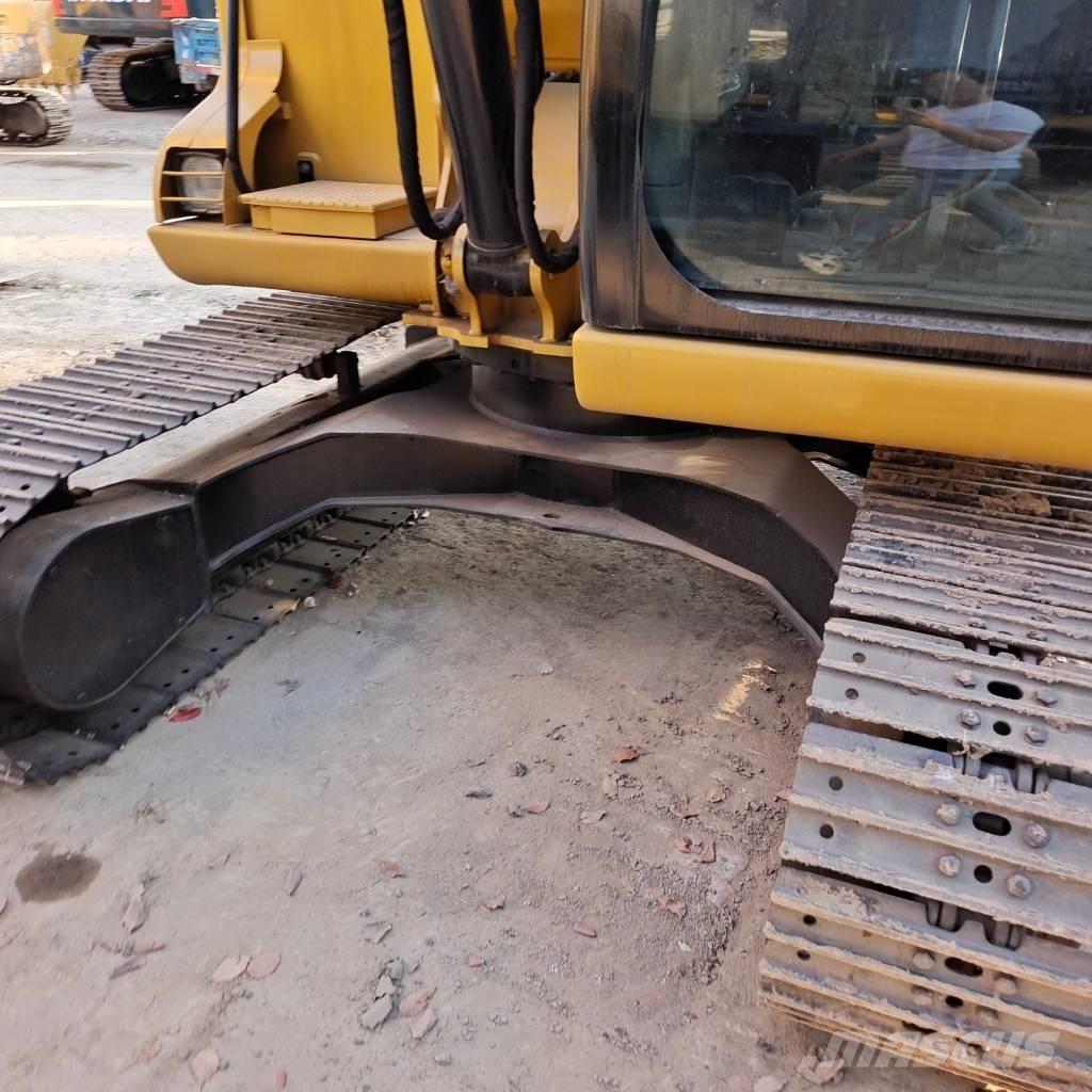 CAT 307 D Midi ekskavatörler 7 - 12 t