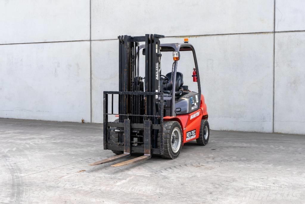 Manitou MI 30 D Dizel forkliftler