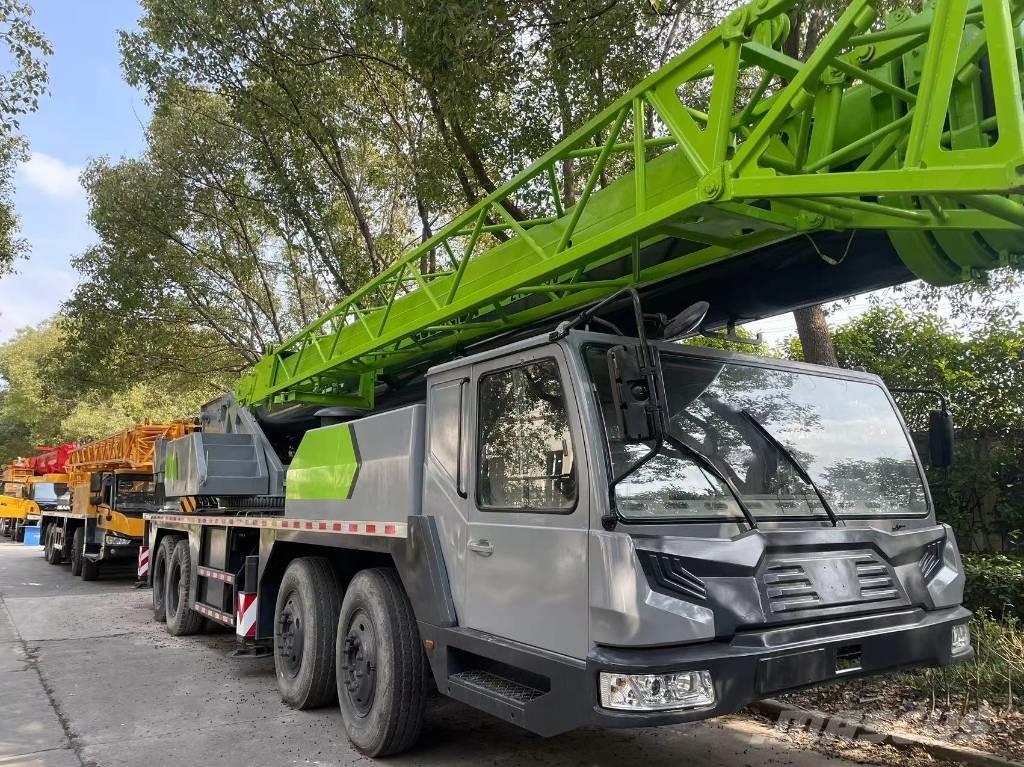 Zoomlion ZTC 700 V Arazi Tipi Vinçler (RT)