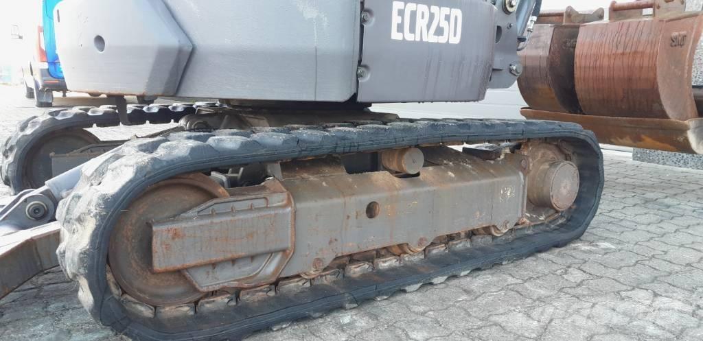 Volvo ECR 25 D Mini ekskavatörler, 7 tona dek