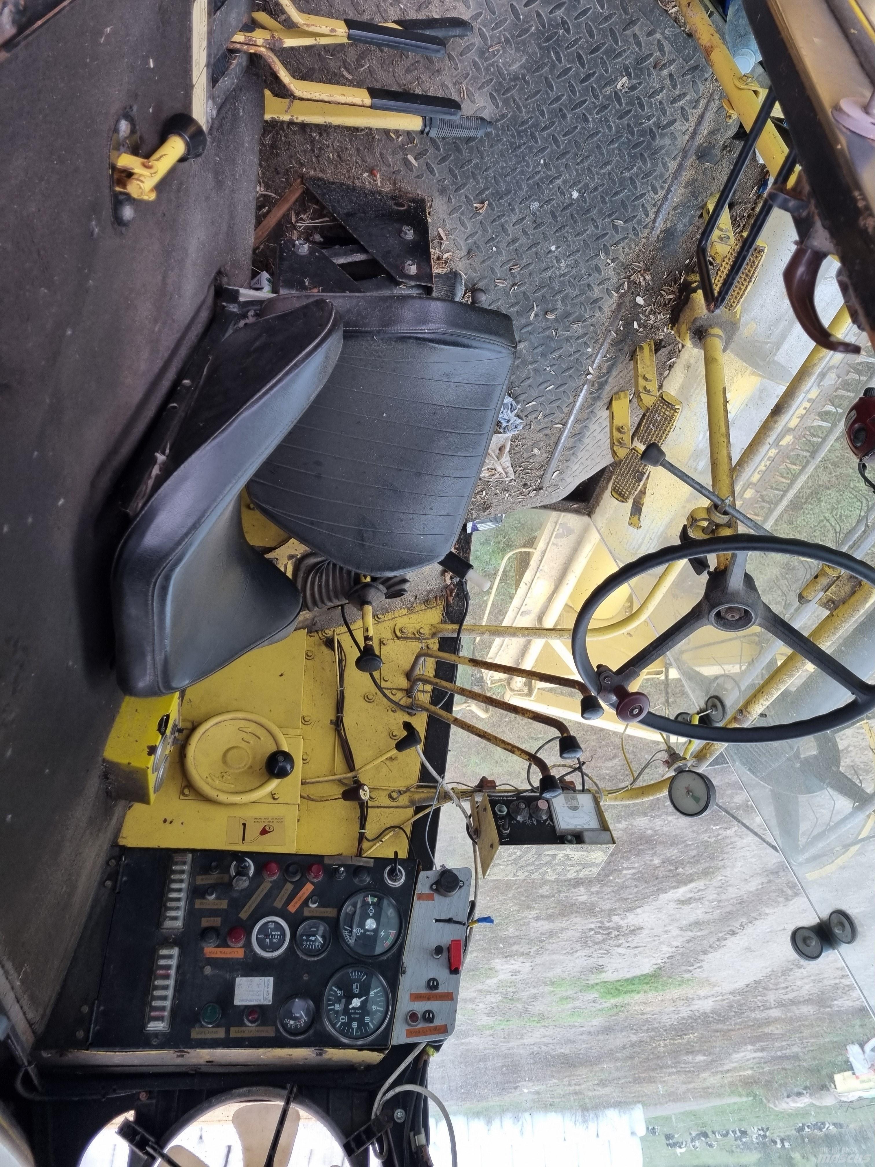 New Holland 8050 Biçerdöverler