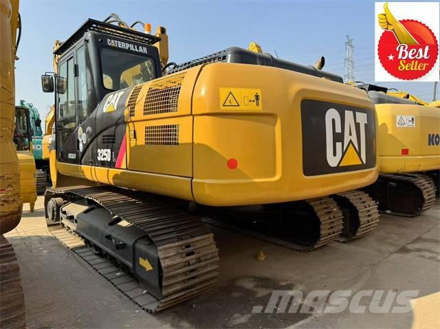 CAT 325 D L Paletli ekskavatörler