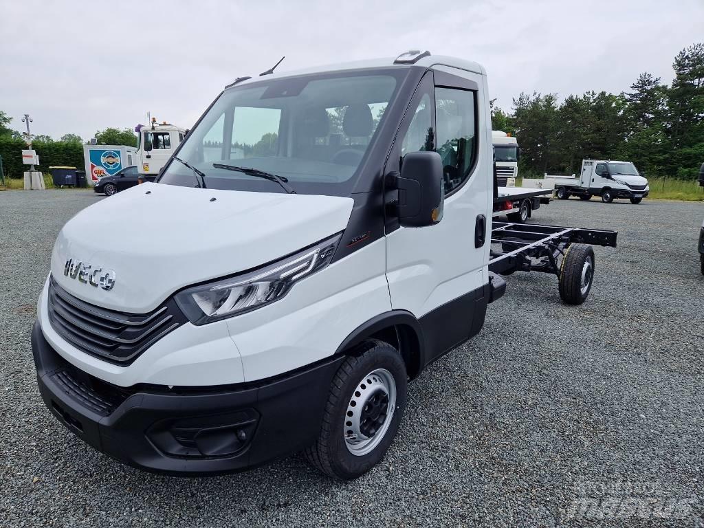Iveco daily 35s18 Panel vanlar