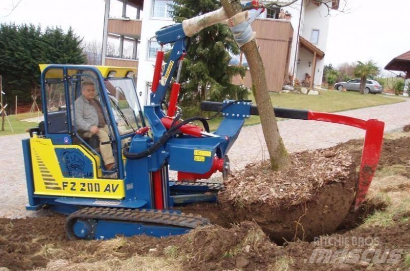  Pazzaglia FZ 200 AV Diger yol bakim makinalari