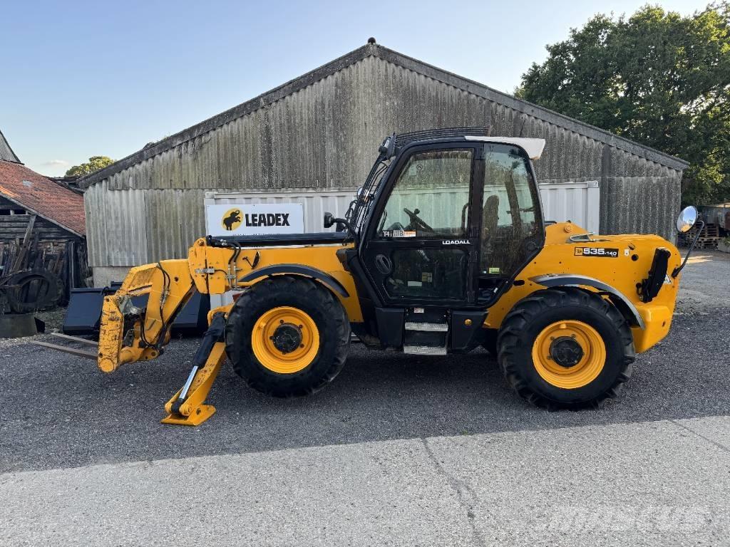 JCB 535-140 Hiviz Teleskopik yükleyiciler