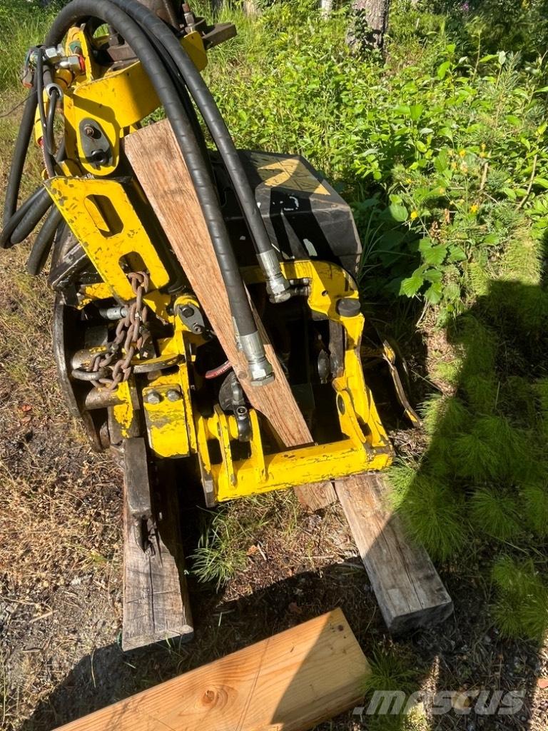 Moipu 300 FI Agaç kesme robotlari