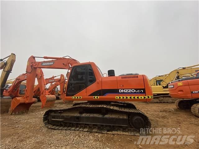 Doosan DH220LC-7 Paletli ekskavatörler