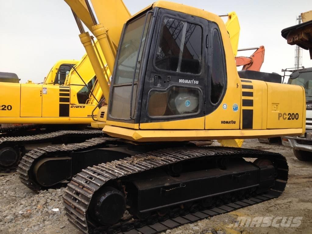 Komatsu PC200-6 Paletli ekskavatörler