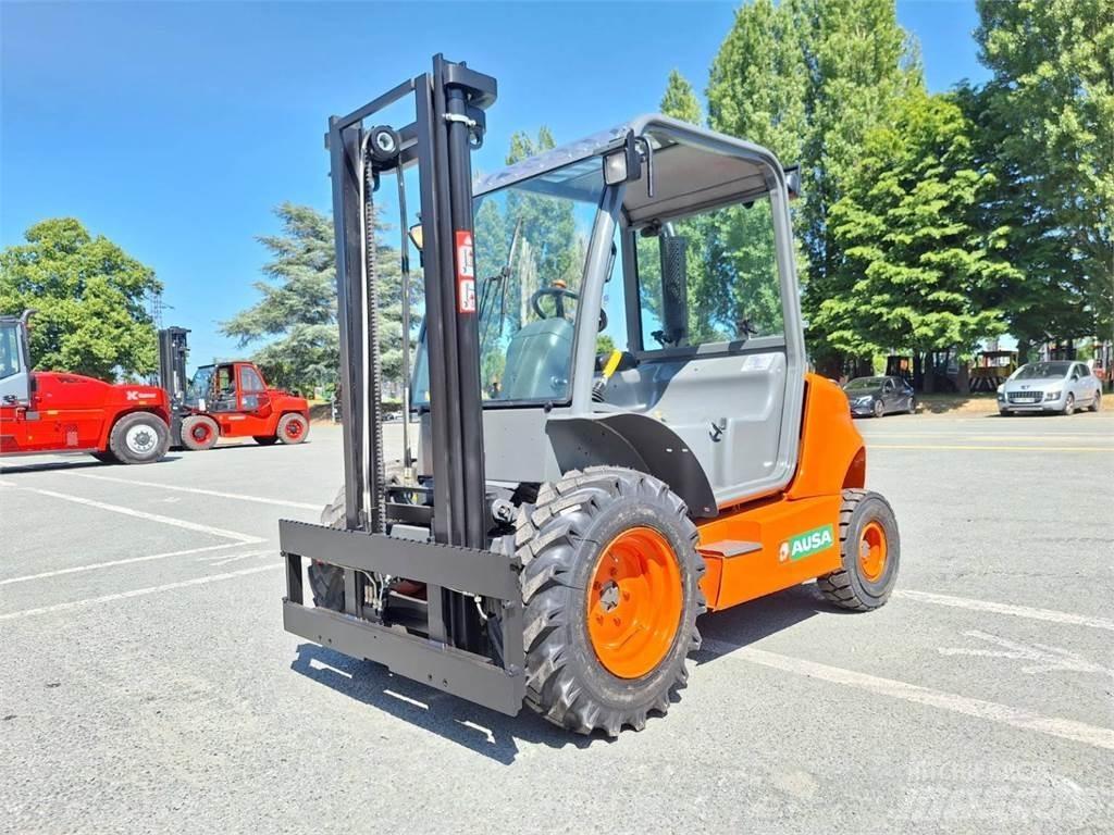 Ausa C150H Arazi tipi forklift