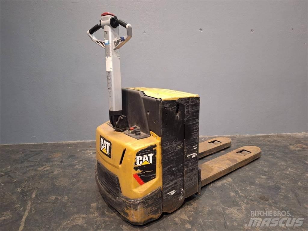 CAT NPP20N2E Yaya kumandali istif makinasi