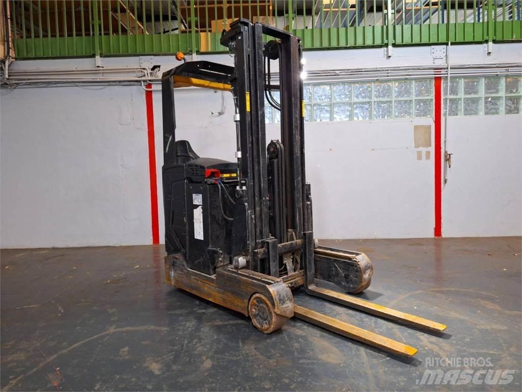 CAT NR16N2 Reach truck - depo içi istif araçları
