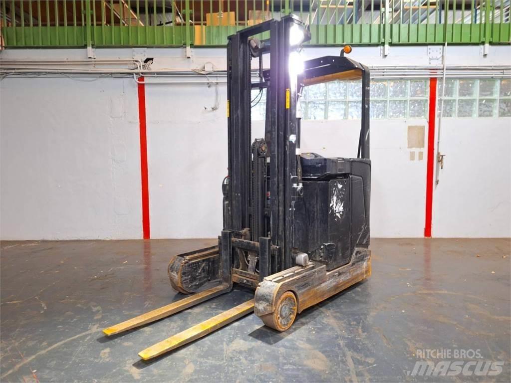CAT NR16N2 Reach truck - depo içi istif araçları