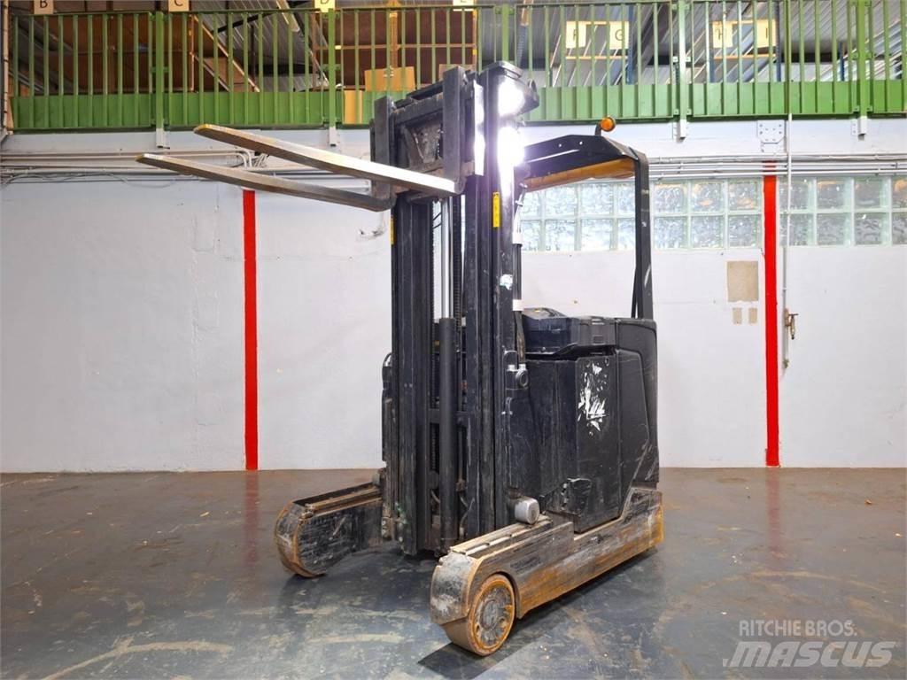 CAT NR16N2 Reach truck - depo içi istif araçları