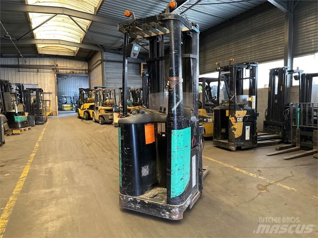 CAT NSR20N Akülü depo ekipmanları