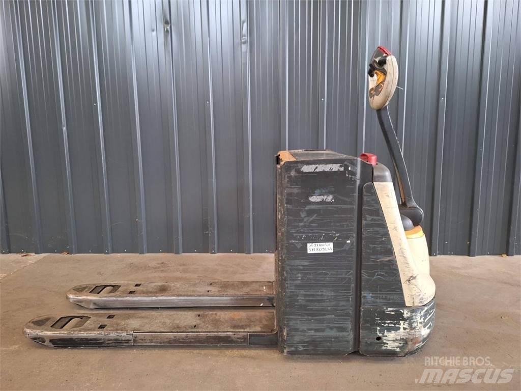 Crown WP3080 Yaya kumandali istif makinasi