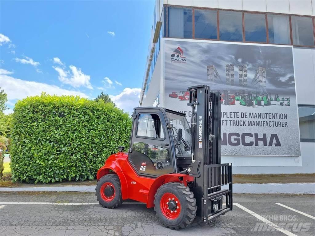 Hangcha TT25-4 Arazi tipi forklift