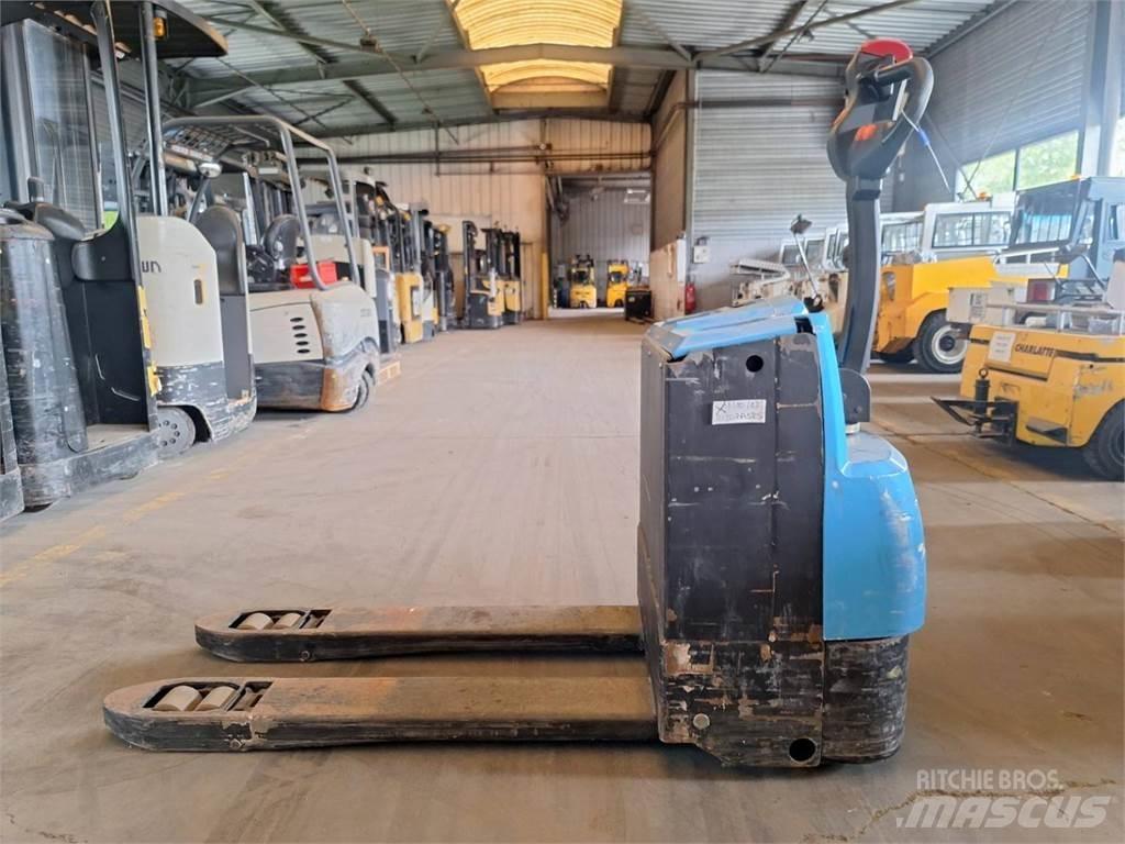 Heli CBD20-150 Yaya kumandali istif makinasi