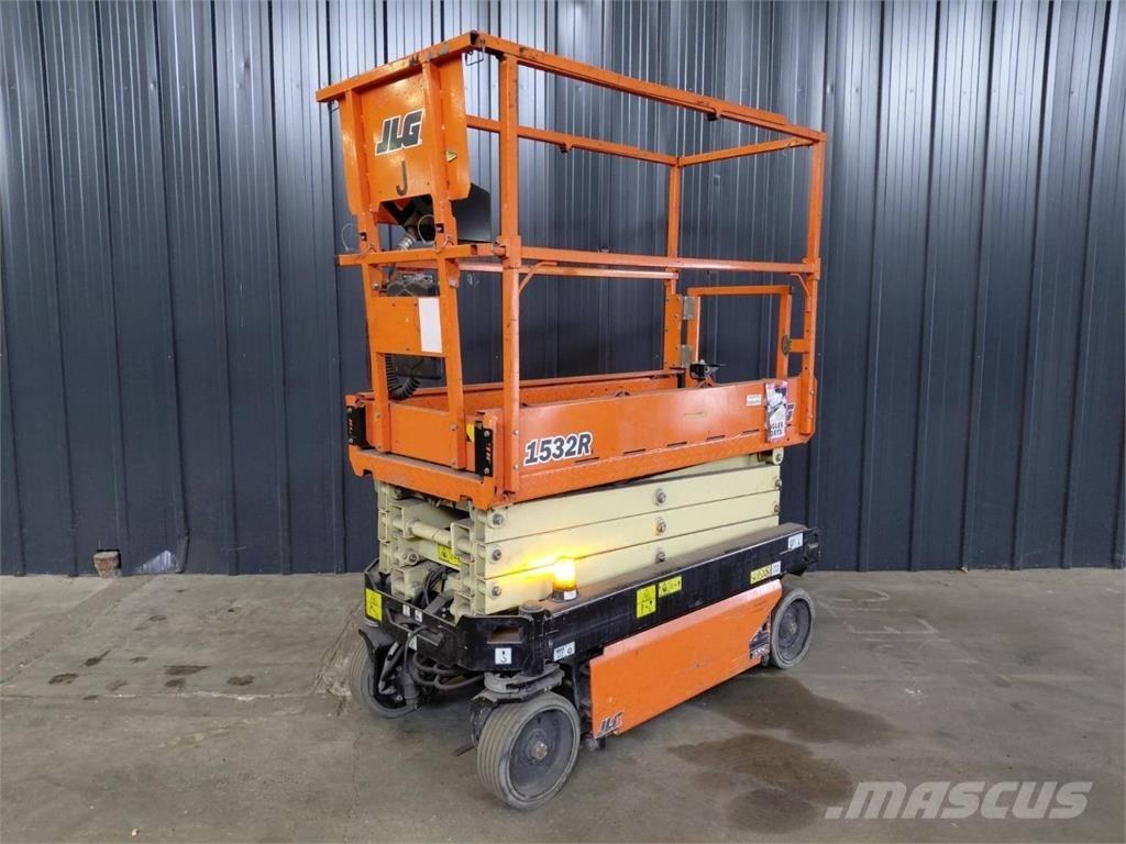 JLG 1532R Makasli platformlar
