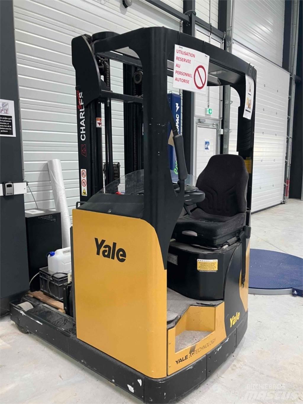 Yale MR14 Reach truck - depo içi istif araçları