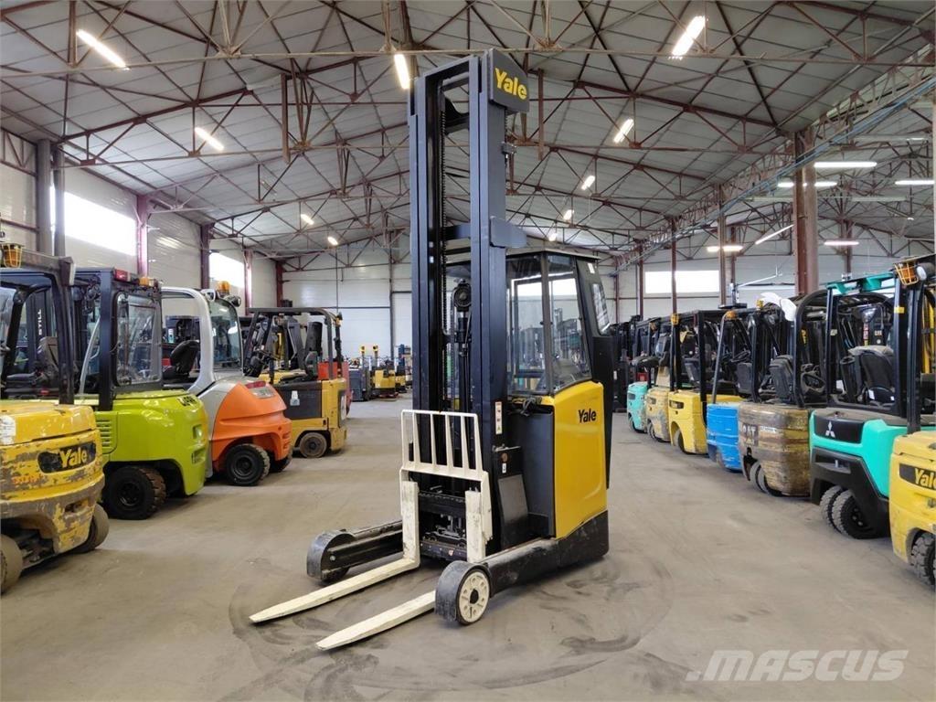 Yale MR14 Reach truck - depo içi istif araçları