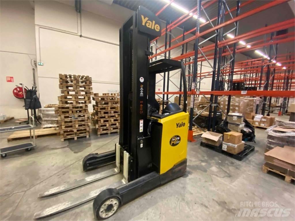 Yale MR14 Reach truck - depo içi istif araçları
