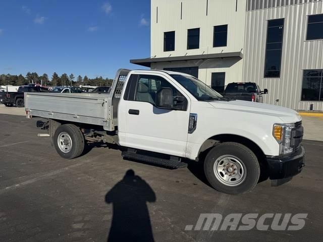 Ford F250 XL Diger
