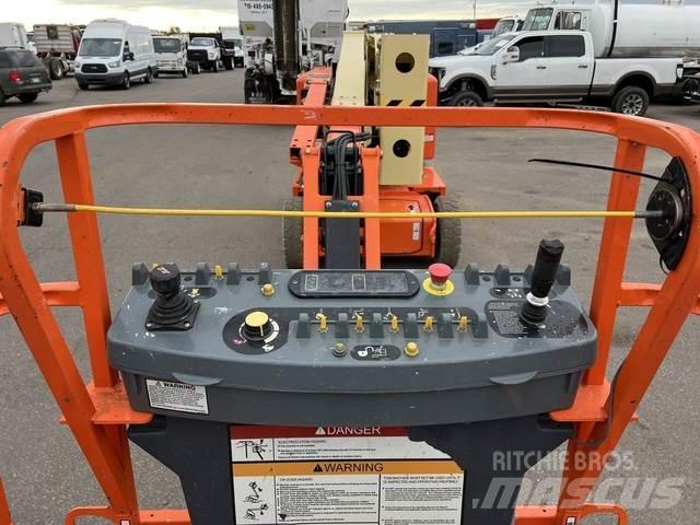 JLG E400AJP Diger