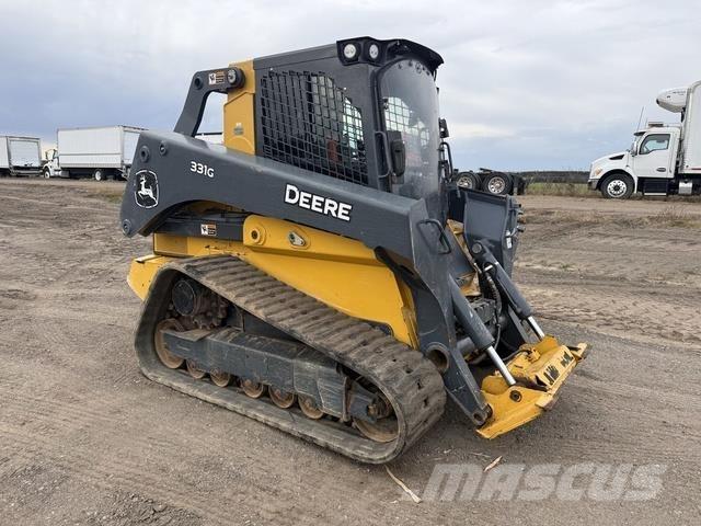John Deere 331G Diger