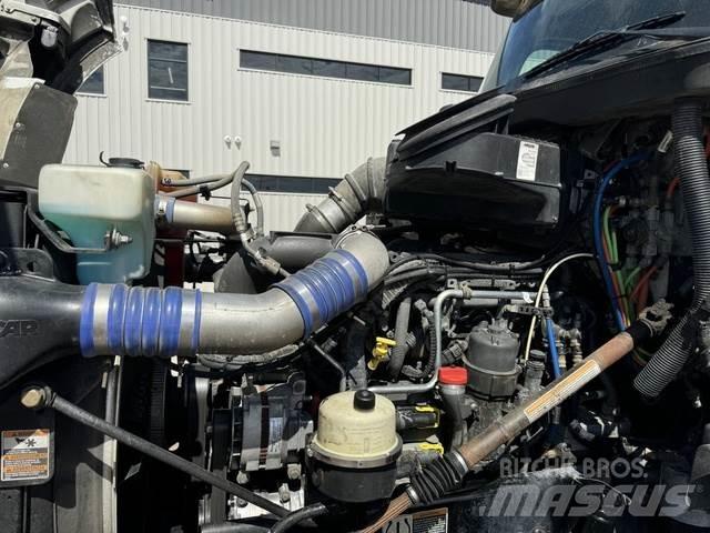 Kenworth T880 Diger