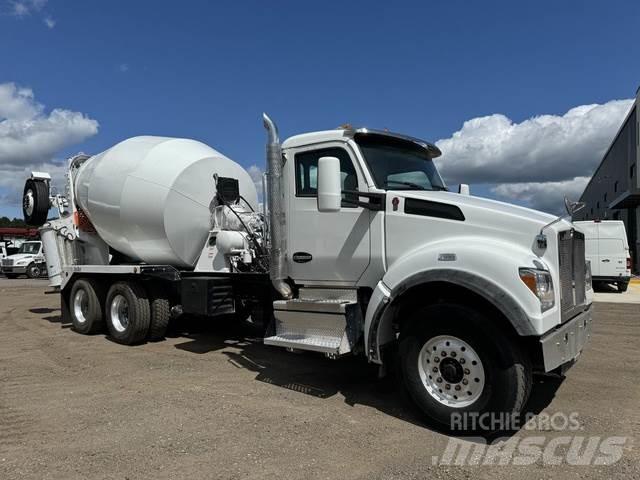 Kenworth T880 Diger