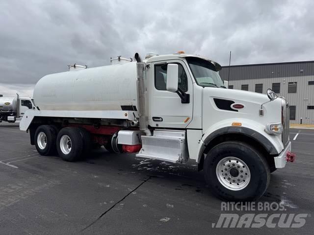 Peterbilt 567 Diger