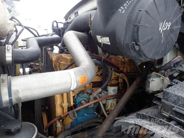 Sterling A9500 Diger