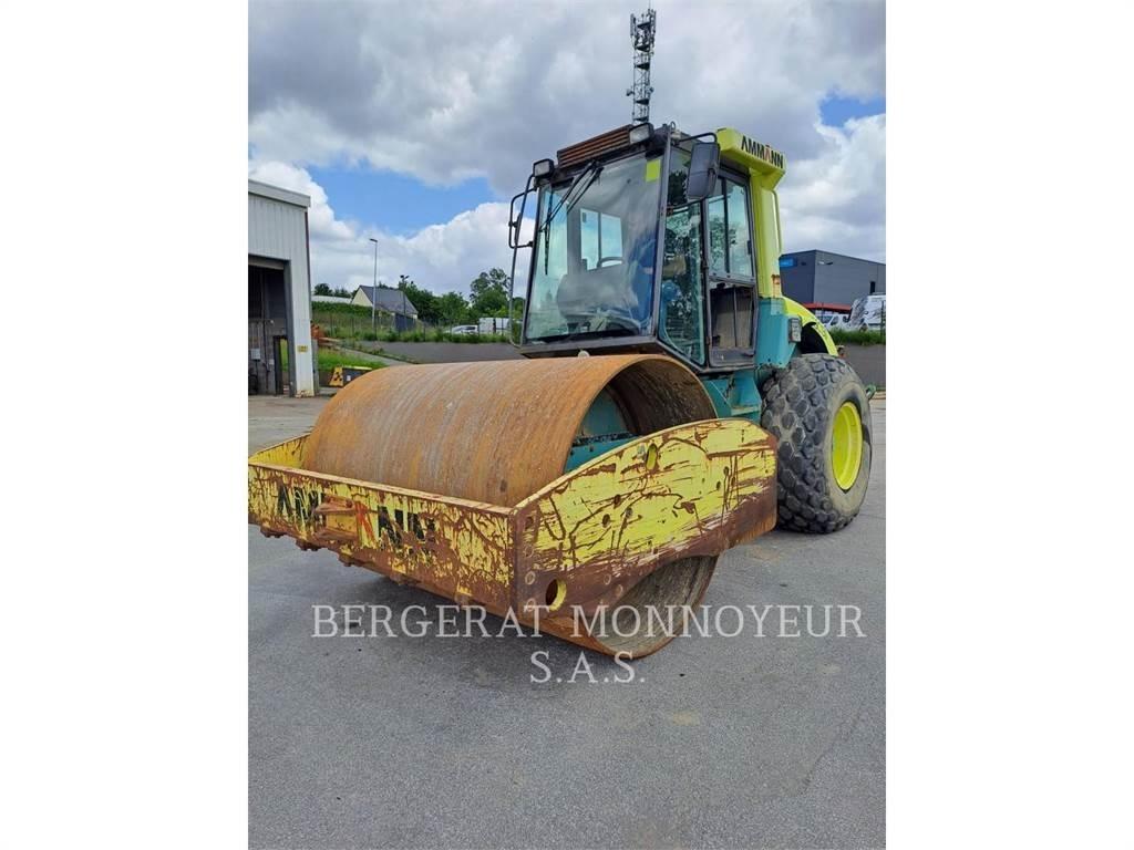 Ammann ASC130D Zemin sıkıştırma makineleri