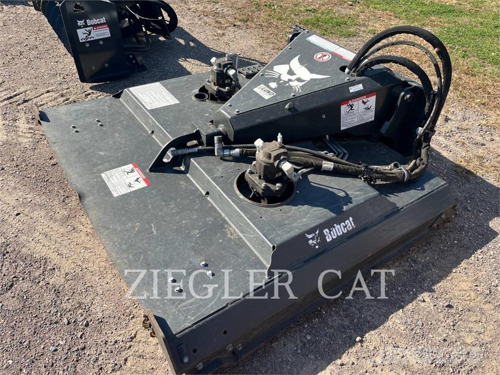 Bobcat BRUSHCAT Skid steer loderler