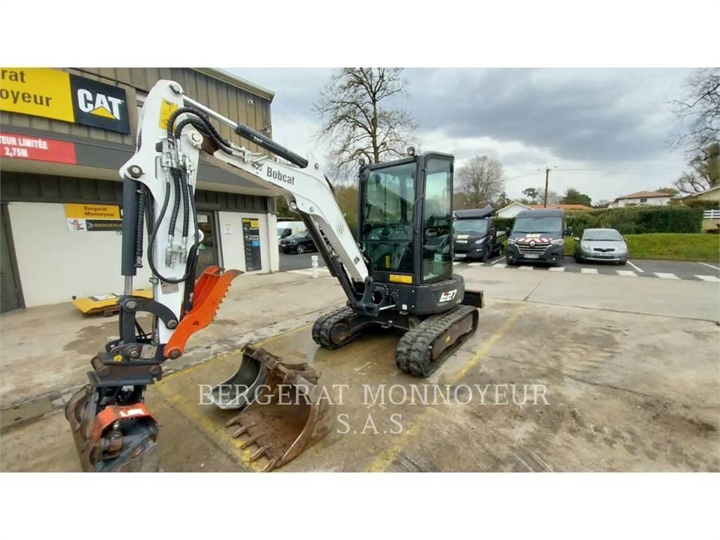 Bobcat E27 Paletli ekskavatörler