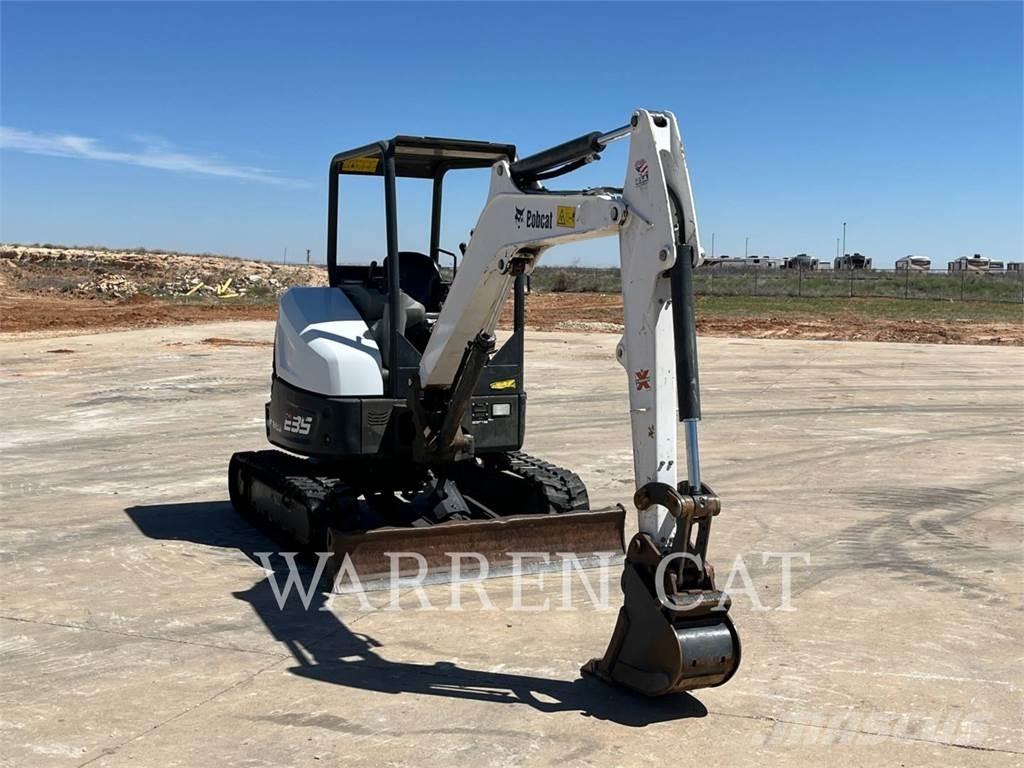 Bobcat E35 Paletli ekskavatörler