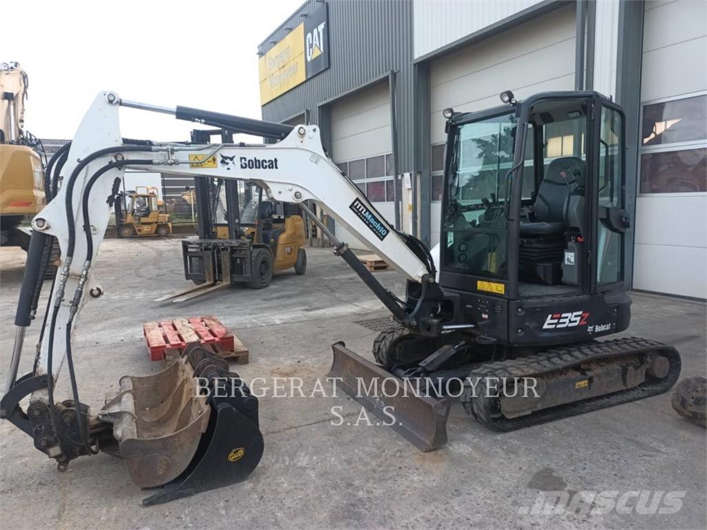 Bobcat E35Z Paletli ekskavatörler