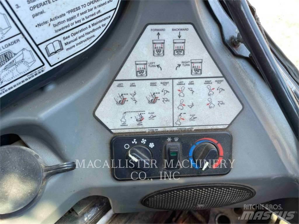 Bobcat S590 Skid steer loderler