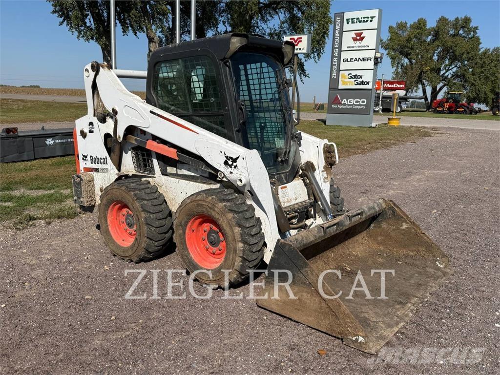 Bobcat S590 Skid steer loderler