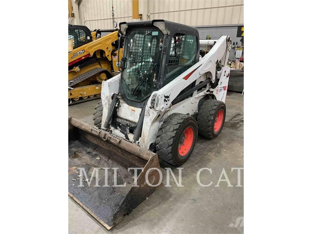 Bobcat S740 Skid steer loderler