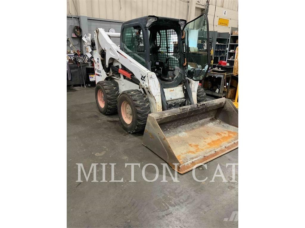 Bobcat S770 Skid steer loderler