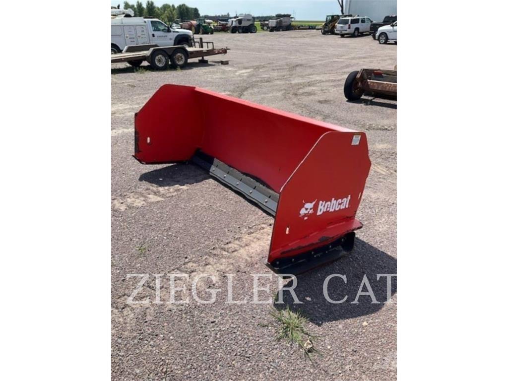 Bobcat SNOWPUSHER94 Kar püskürtücüler