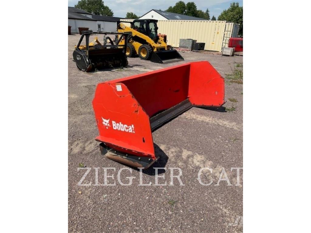 Bobcat SNOWPUSHER94 Kar püskürtücüler