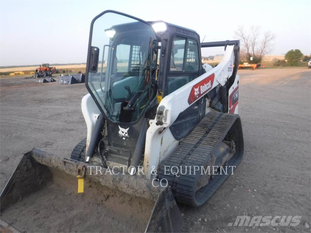 Bobcat T76 Skid steer loderler