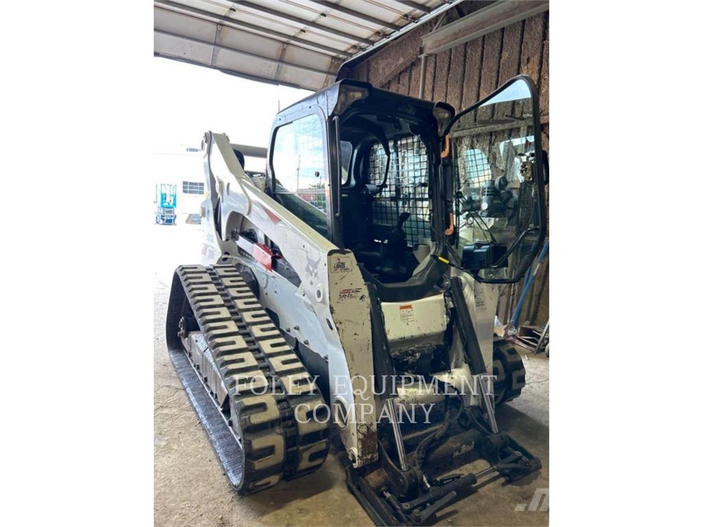 Bobcat T870 Skid steer loderler