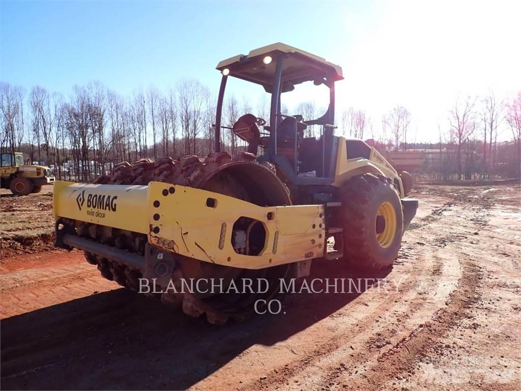 Bomag BW211PHD-5 Zemin sıkıştırma makineleri