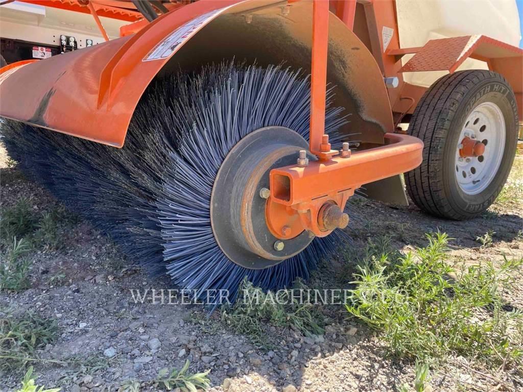 Broce BROOM 4 Cadde süpürücüler